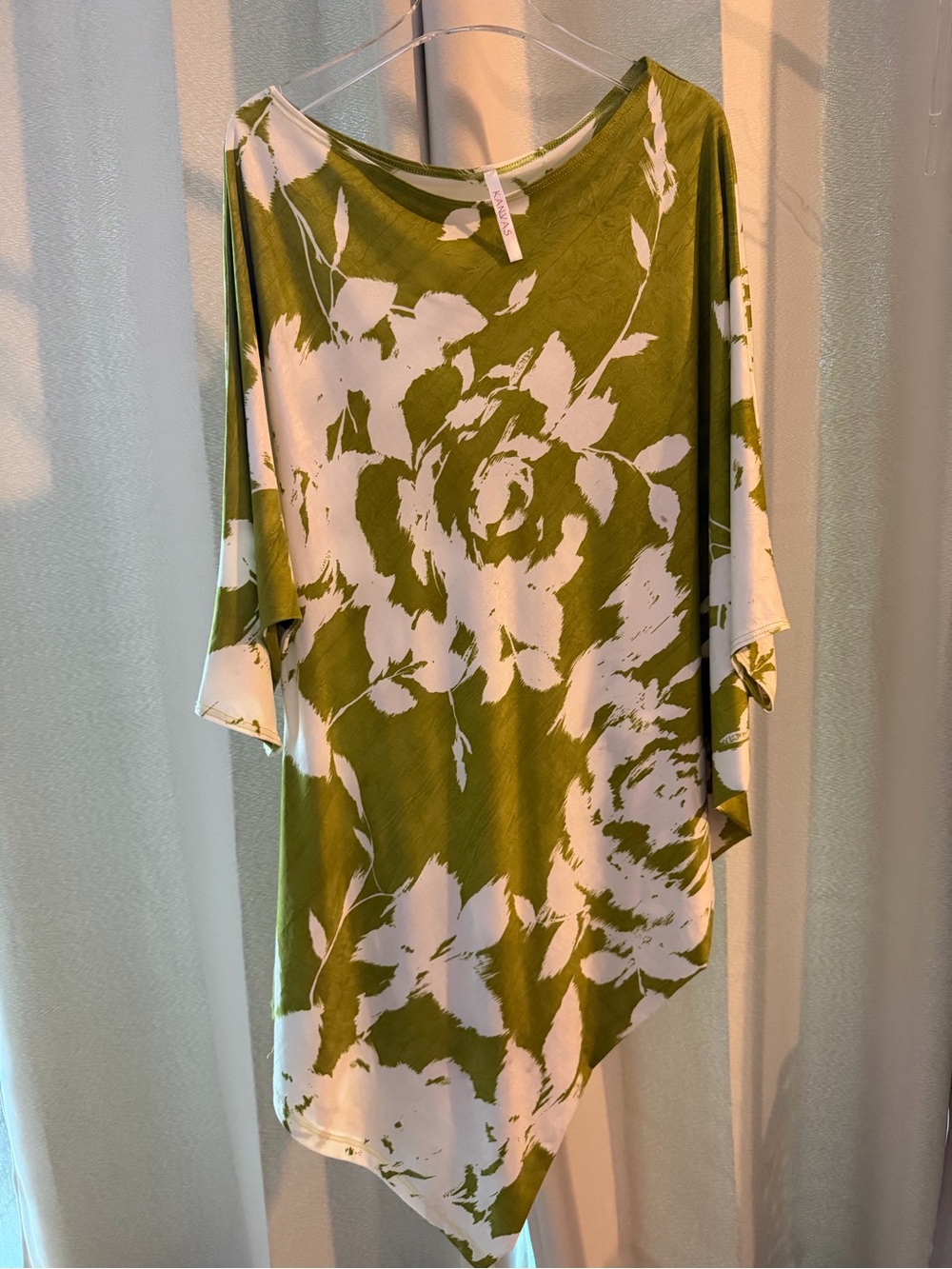 Olive & White Floral Asymmetrical Tunic Top